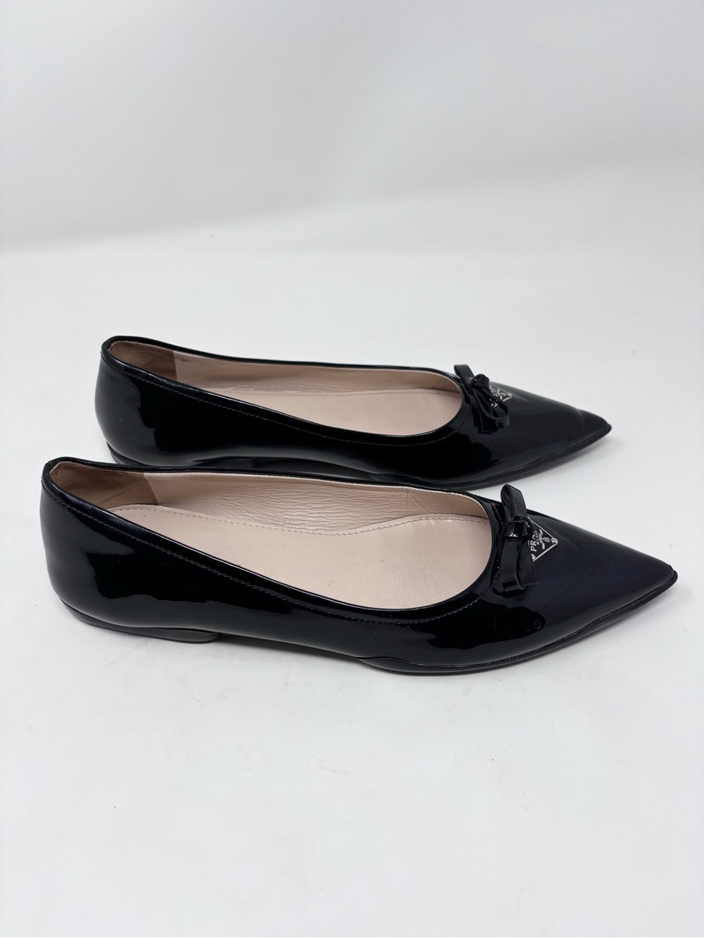 Prada Ballet Flat Bow Black Patent Leather Triangle Logo Pointed Toe size 38 - Picture 5 of 9